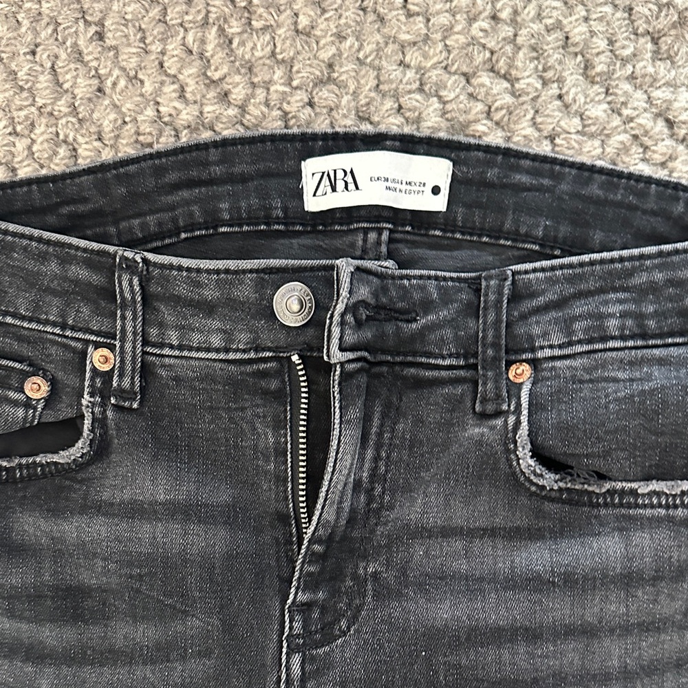 Zara Black Denim Rae Hem Skinny Jeans